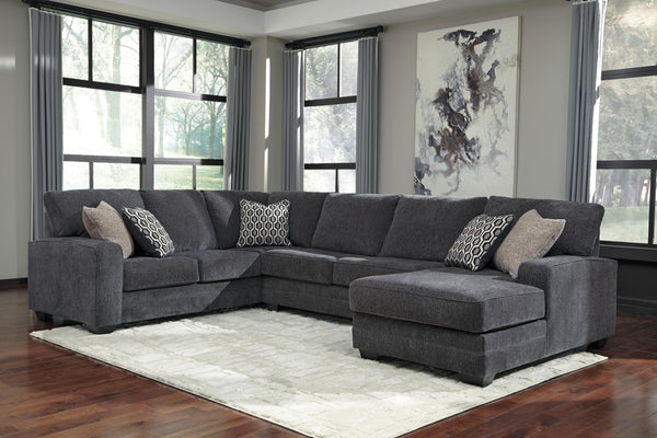 Tracling 3-Piece Sectional with Chaise