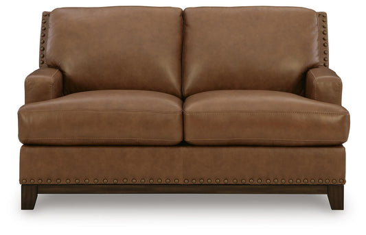 Gambellara Loveseat