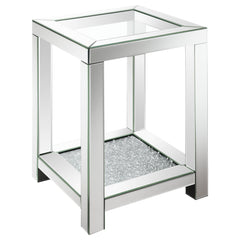Mesa auxiliar Valentina de 1 estante con tapa de vidrio cuadrada, color plateado