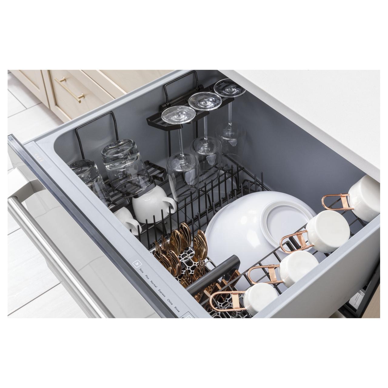  Café 24-inch, Built-in Dishwasher CDD420P3TD1 IMAGE 11
