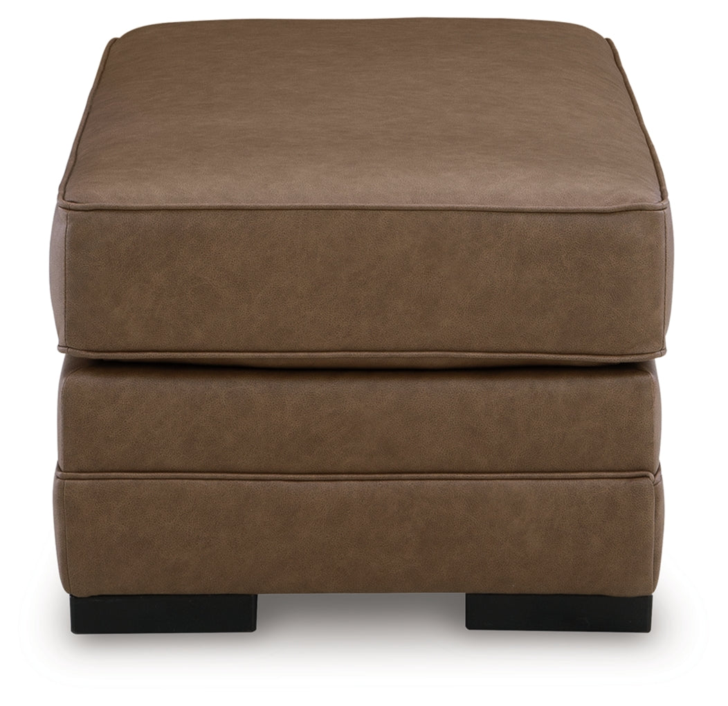 VillaCourt Ottoman