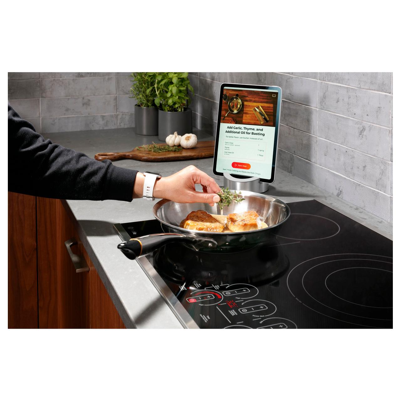 GE Profile 36-inch Built-In Electric Cooktop PEP9036STSS IMAGE 13