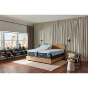  Tempur-Pedic Tempur-LuxeBreeze® Medium Hybrid Mattress (California King) IMAGE 9