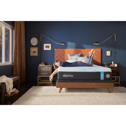  Tempur-Pedic Tempur-LuxeBreeze® Firm Mattress (King) IMAGE 10