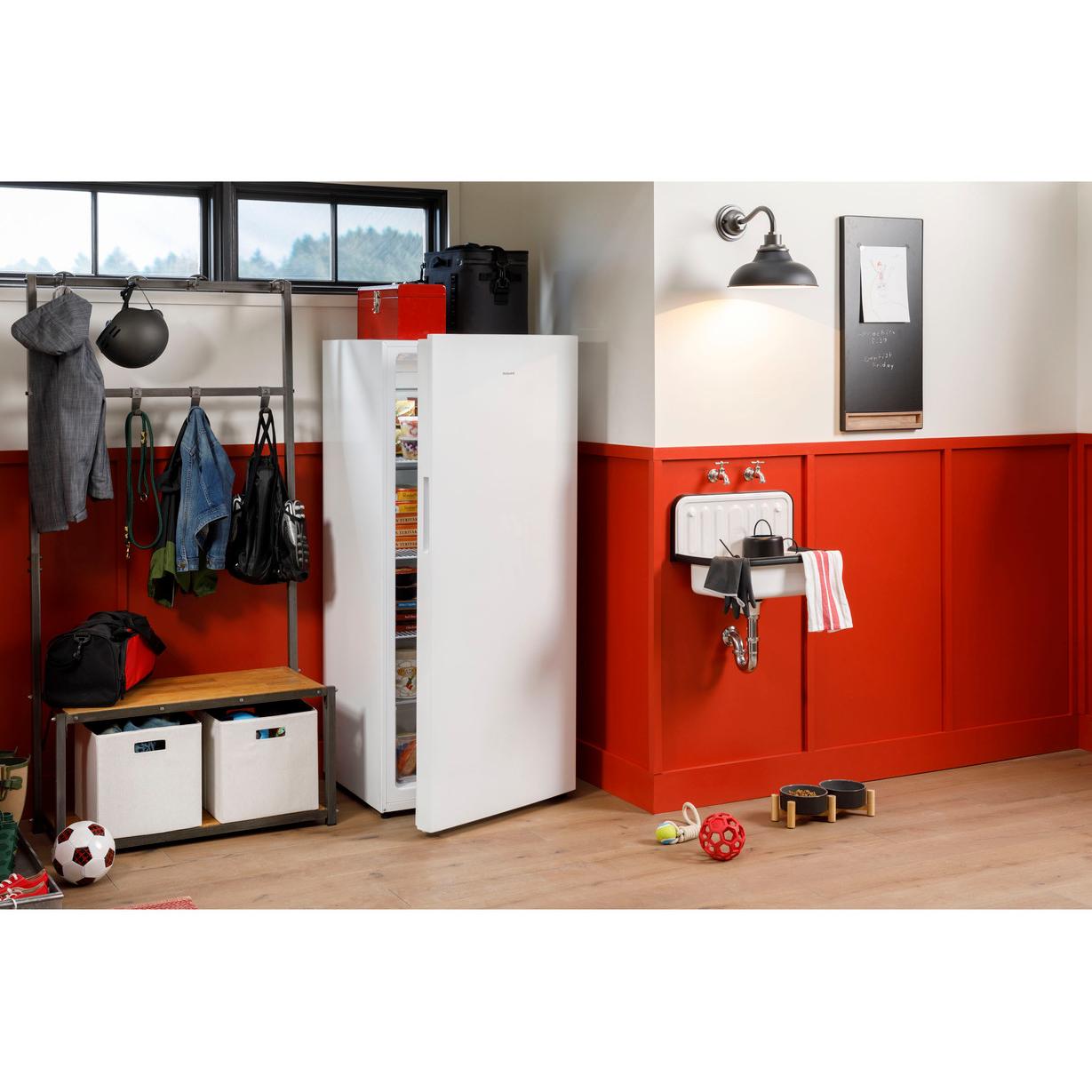  Hotpoint 13 cu. ft. Upright Freezer with LED Interior Lighting HUF13LTRWW IMAGE 7