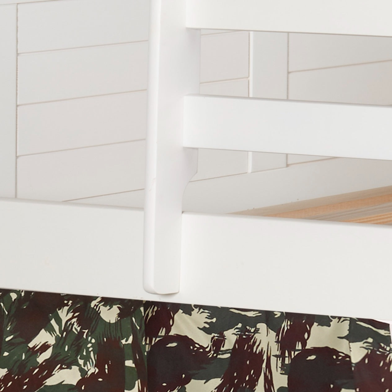 Loft bajo modular con rejilla