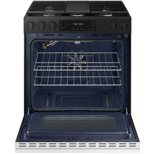 Samsung 6.0 cu. ft. Bespoke Smart Slide-In Gas Range NSG6DB830012/AA IMAGE 2
