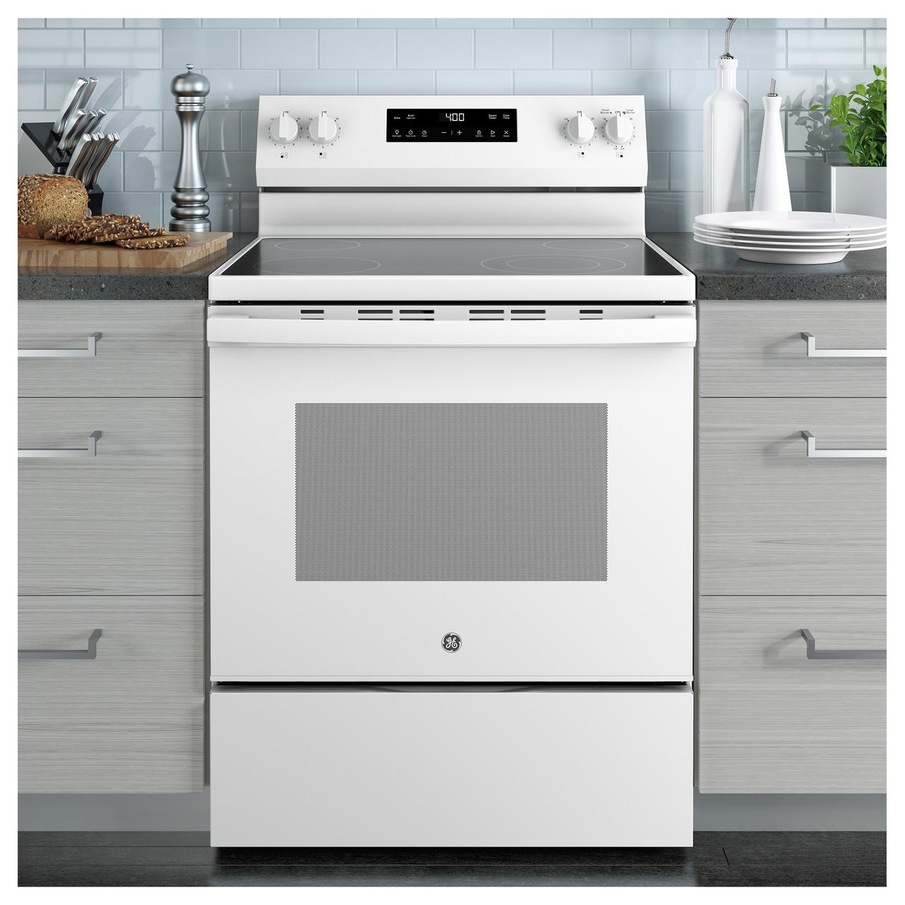 GE 30-inch Freestanding Electric Range with Steam Clean GRF400SVWW IMAGE 5