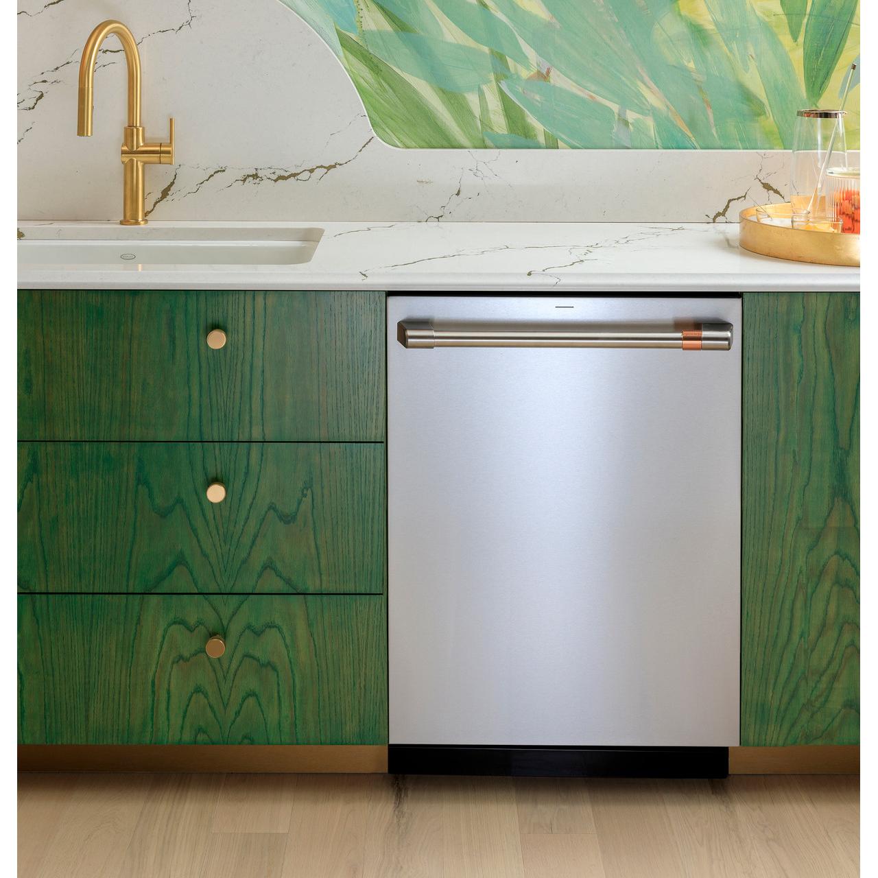  Café 24-inch Built-In Dishwasher with WiFi CDT888P2VS1 IMAGE 15