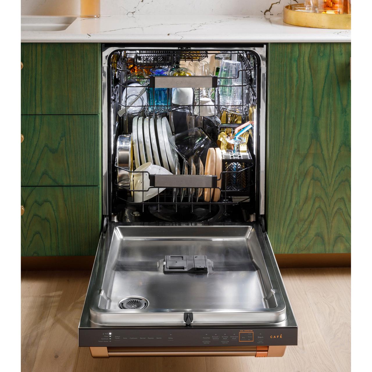  Café 24-inch Built-In Dishwasher with WiFi CDT888P2VS1 IMAGE 6