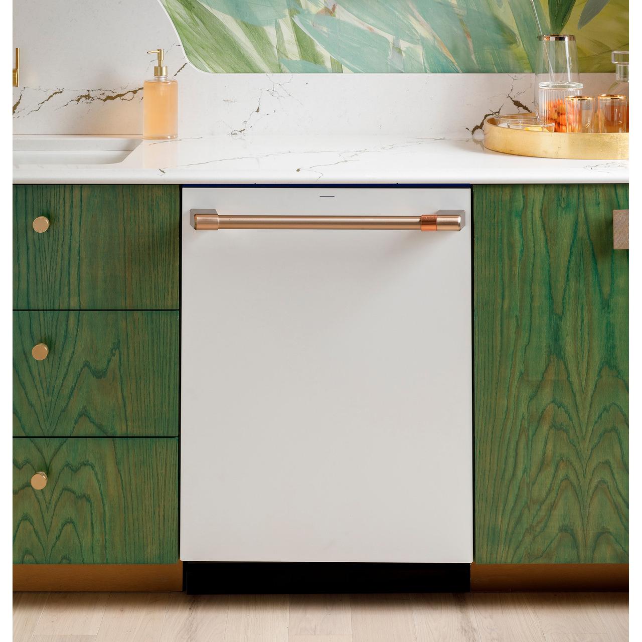  Café 24-inch Built-in Dishwasher with WiFi CDT858P4VW2 IMAGE 4