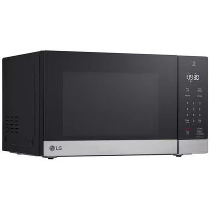 LG 18-inch, 0.9 cu. ft. NeoChef™ Countertop Microwave with Smart Inverter MSER0990S IMAGE 6