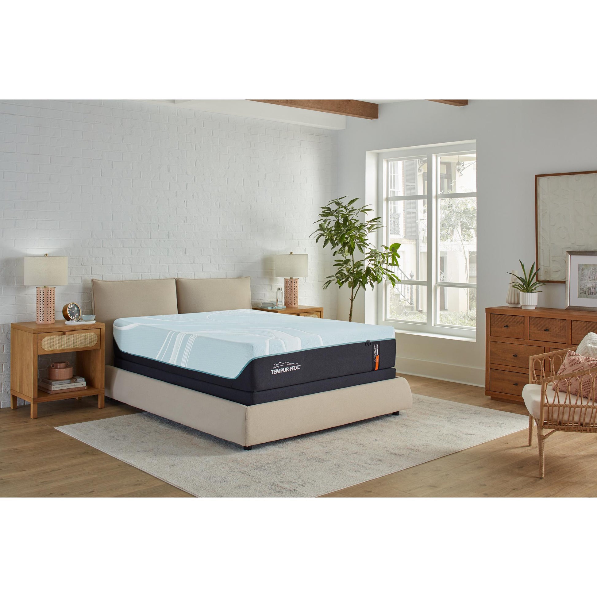  Tempur-Pedic Tempur-LuxeAdapt® Firm Mattress (Twin XL) IMAGE 4