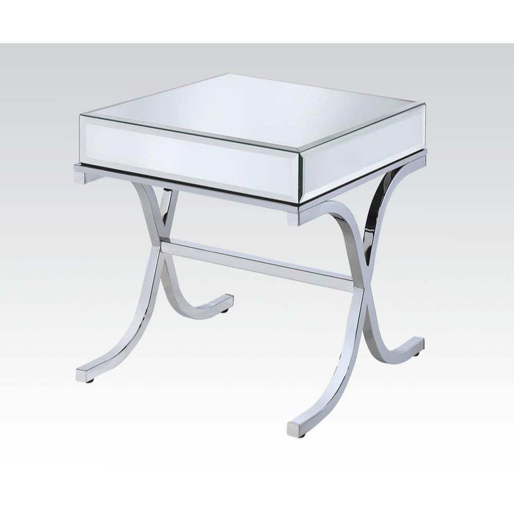 Mesa auxiliar cuadrada Dominic de 21" de largo