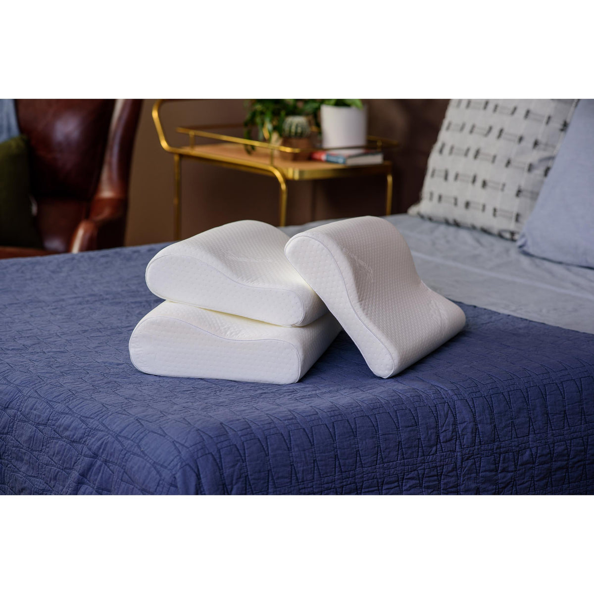  Tempur-Pedic TEMPUR-Neck™ Pillow - High Profile 4.5" IMAGE 2