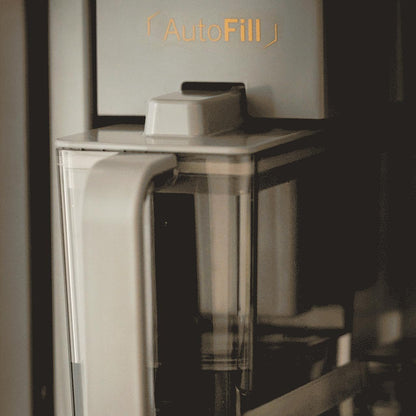  Café 22.9 Cu. Ft. Smart Counter-Depth Quad-Door Refrigerator with Dual-Dispense AutoFill Pitcher CHE23DM5WS5 IMAGE 8