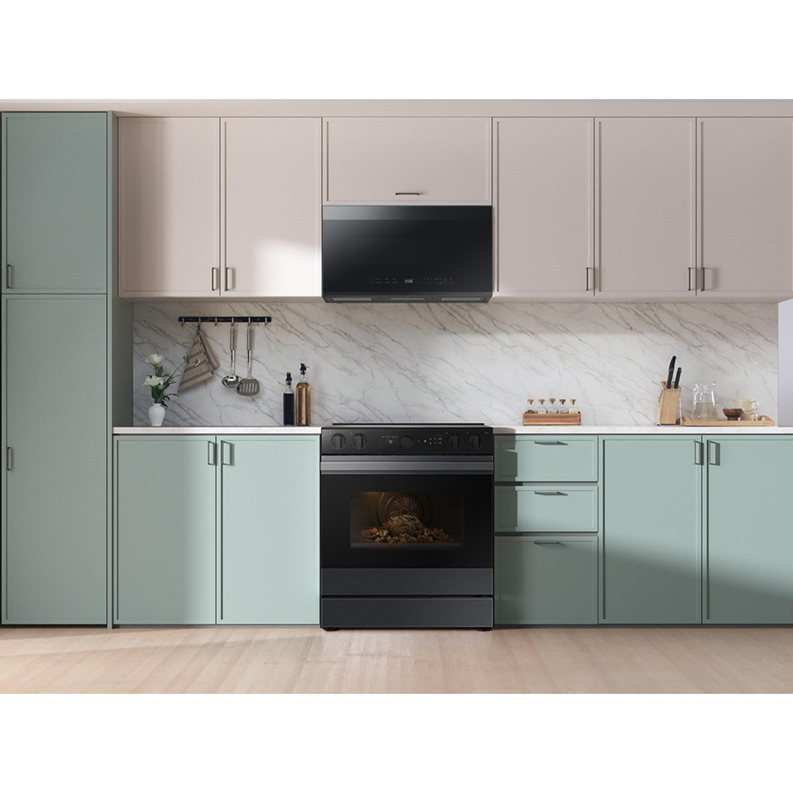 Samsung Bespoke 6.3 cu. ft. Smart Slide-In Electric Range with Air Fry NSE6DG8502MT/AA IMAGE 10