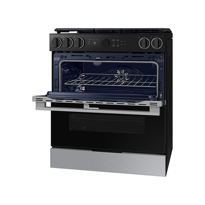  Samsung 30-inch Slide-in Electric Range with Wi-Fi NSG6DG8550SR/AA IMAGE 5