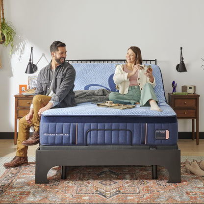  Stearns & Foster Lux Hybrid Elite Firm Mattress (King) IMAGE 3