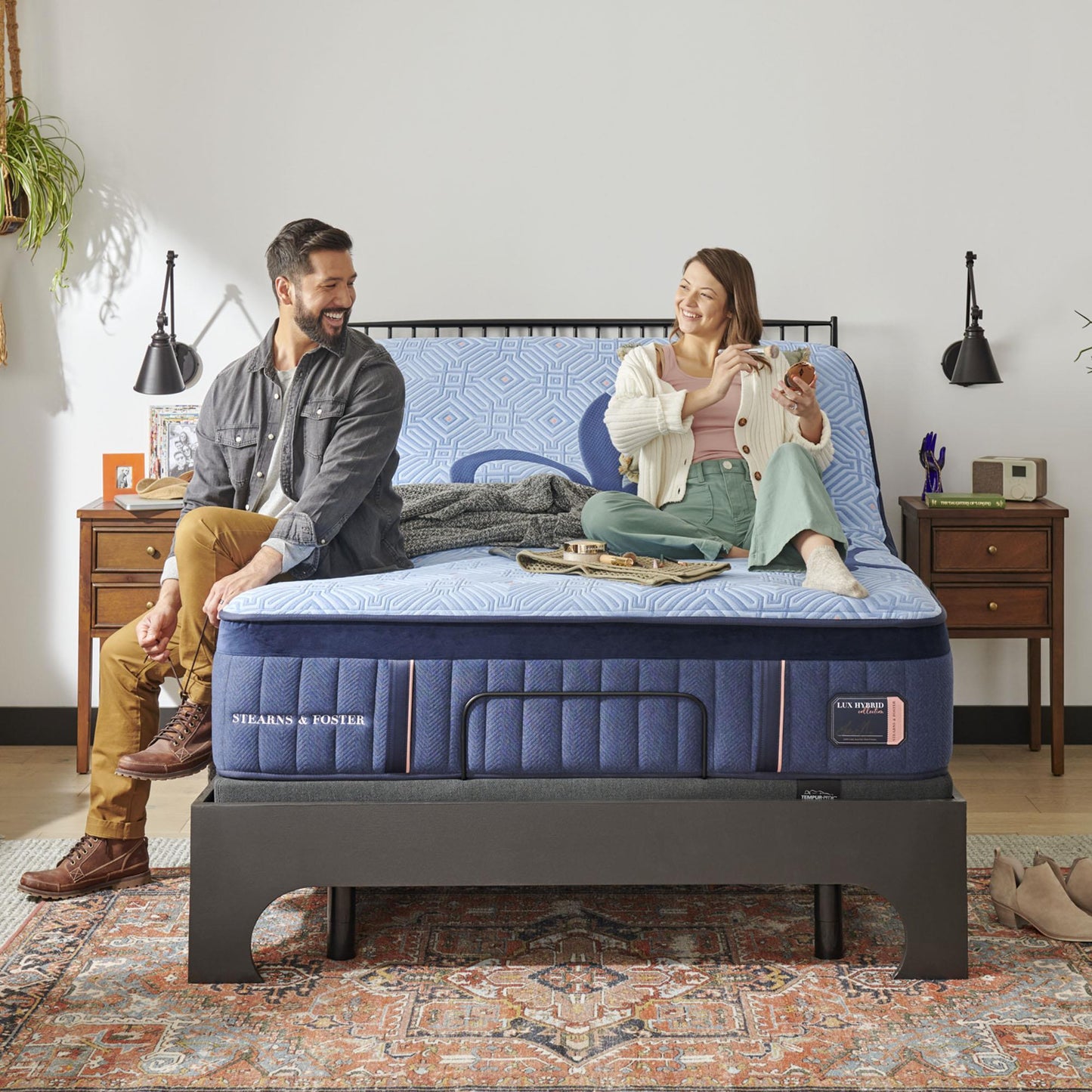  Stearns & Foster Lux Hybrid Elite Firm Mattress (Queen) IMAGE 3