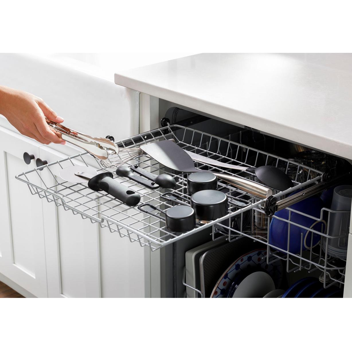  GE 24-inch Built-in Dishwasher with Third Rack and Dry Boost GDT585HYYFS IMAGE 9