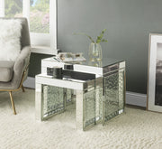 Mesa auxiliar rectangular Nysa Glam con base de trineo
