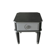 Mesa auxiliar cuadrada de la casa Beatrice