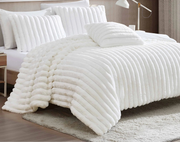 Raechalla Queen Panel Bed 4PC Bedroom Set with Comforter Kit