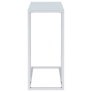 Mesa auxiliar de sofá en forma de C con tapa de cristal blanco Stella, cromada