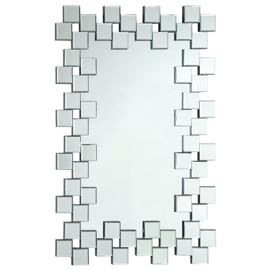 Espejo de pared rectangular sin marco Pamela de 32 x 47 pulgadas, plateado