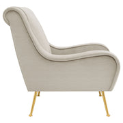 Sillón tapizado Ricci con brazos en forma de silla de montar en color piedra