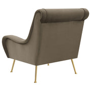 Sillón tapizado Ricci con brazos en forma de silla de montar en color piedra