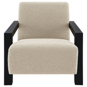 Sillón tapizado con acento Fitzroy Boucle color marfil