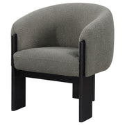 Silla decorativa Valdez Boucle con respaldo de barril tapizado en beige