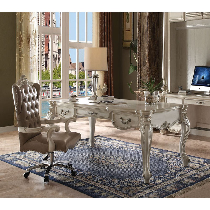 Escritorio ejecutivo Versailles de 72" de largo