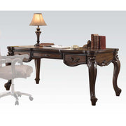 Escritorio ejecutivo Versailles de 72" de largo