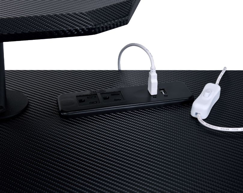 Vildre Gaming Desk W/USB - Black
