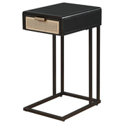 Mesa auxiliar Amherst de metal con un cajón y tejido de radio en caña, color negro