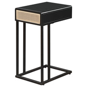 Mesa auxiliar Amherst de metal con un cajón y tejido de radio en caña, color negro