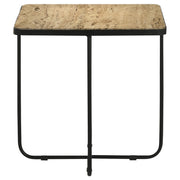 Mesa auxiliar Elyna con superficie de piedra cuadrada y acento beige