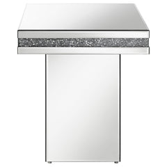 Mesa auxiliar cuadrada con espejo Elora plateada