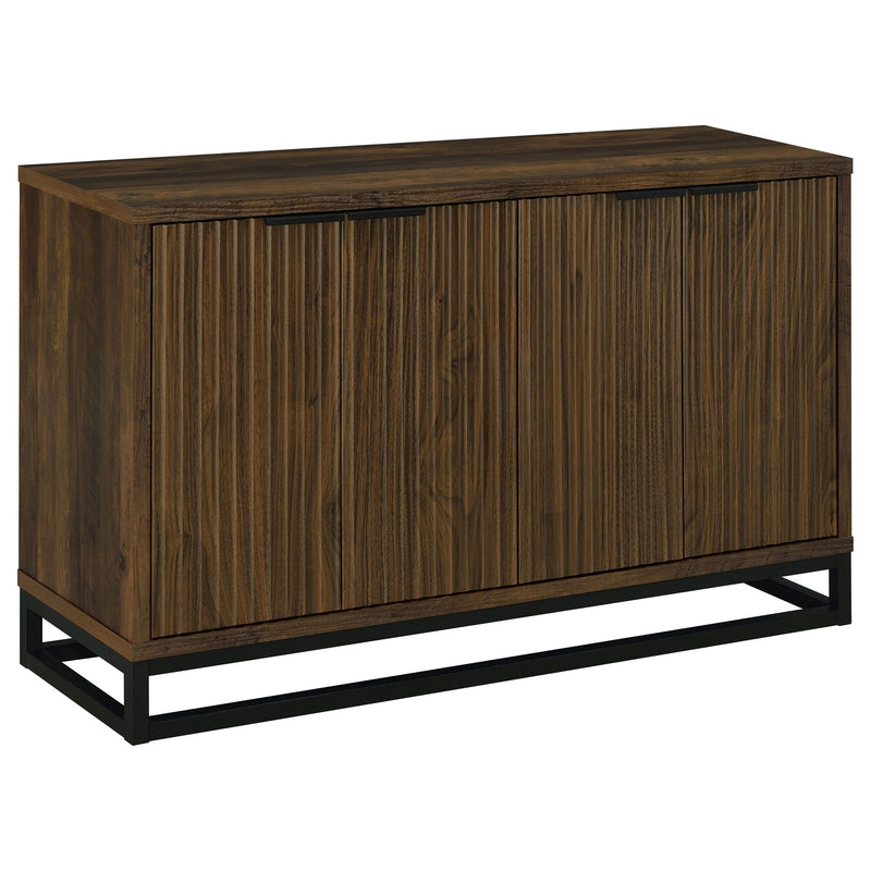 Gabinete decorativo de madera de ingeniería de 4 puertas Ryatt, pino oscuro