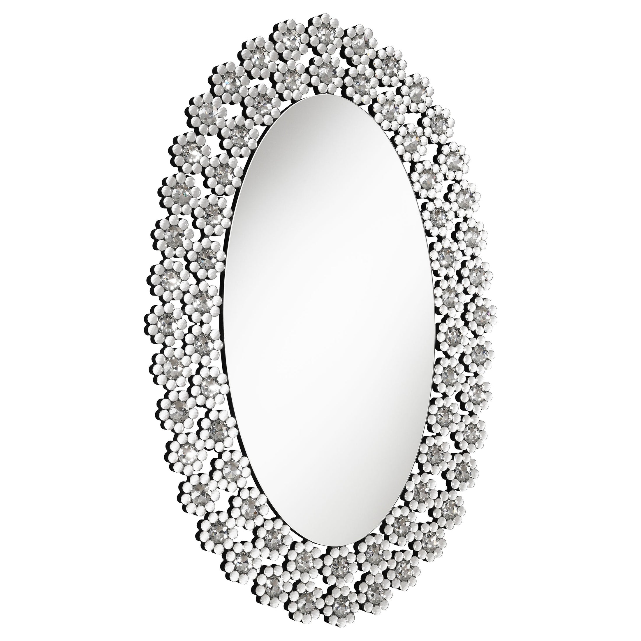 Espejo de pared ovalado Colleen de 31 x 47 pulgadas con flores de cristal plateadas