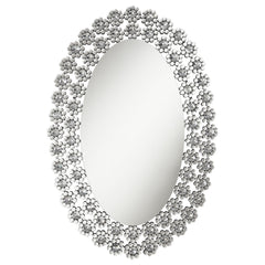 Espejo de pared ovalado Colleen de 31 x 47 pulgadas con flores de cristal plateadas