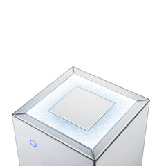 Mesa auxiliar cuadrada Nowles Glam con LED