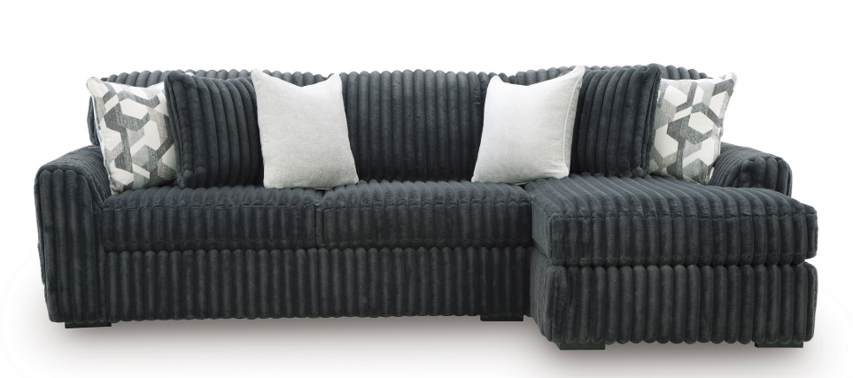 Midnight-Madness 3PC Sectional with Chaise