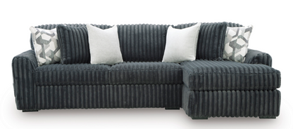 Midnight-Madness 3PC Sectional with Chaise
