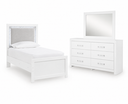 Raechalla 3PC Bedroom Set in White