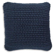 Renemore Pillow (4/CS)