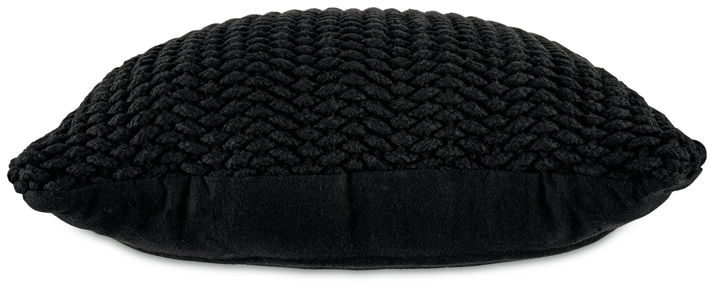 Renemore Pillow (4/CS)